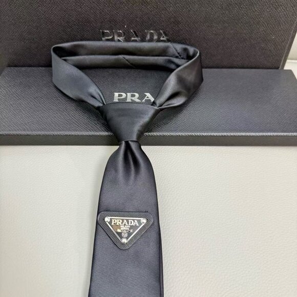 Prada Black Silk Tie - Picture 5 of 5